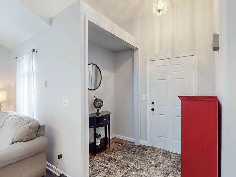 566 Hilltop Terrace, Tallmadge, OH 44278 Photo 4