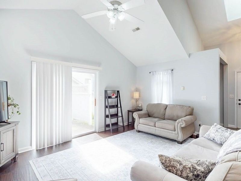 566 Hilltop Terrace, Tallmadge, OH 44278 Photo 6