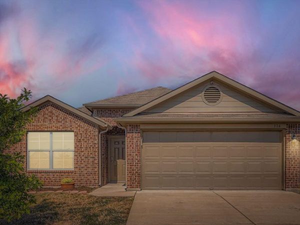 316 Unity DR, Kyle, TX 78640
