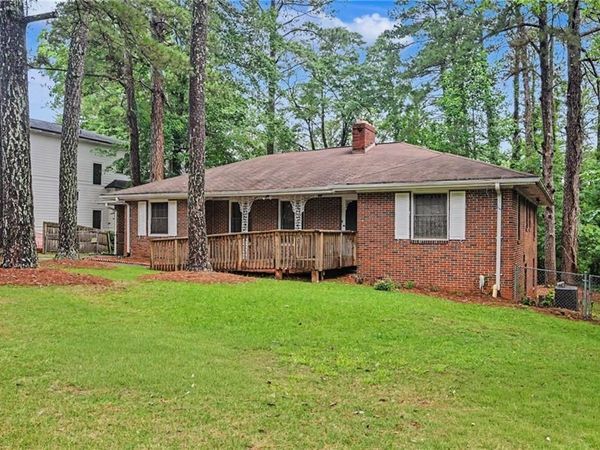 424 E Pharr Road, Decatur, GA 30030