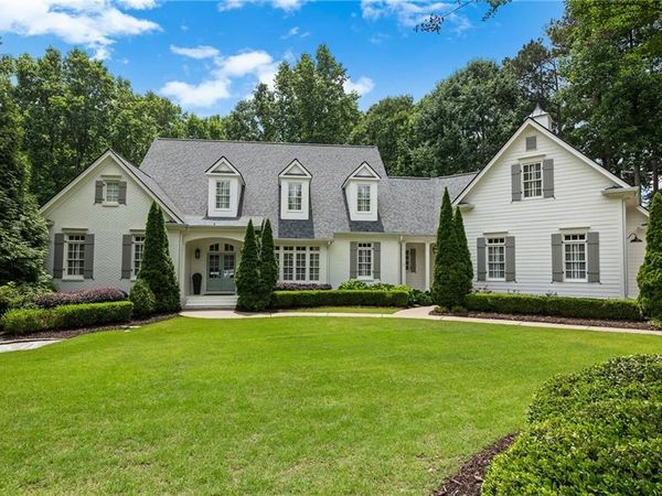 570 Laurel Oaks Lane, Milton, GA 30004
