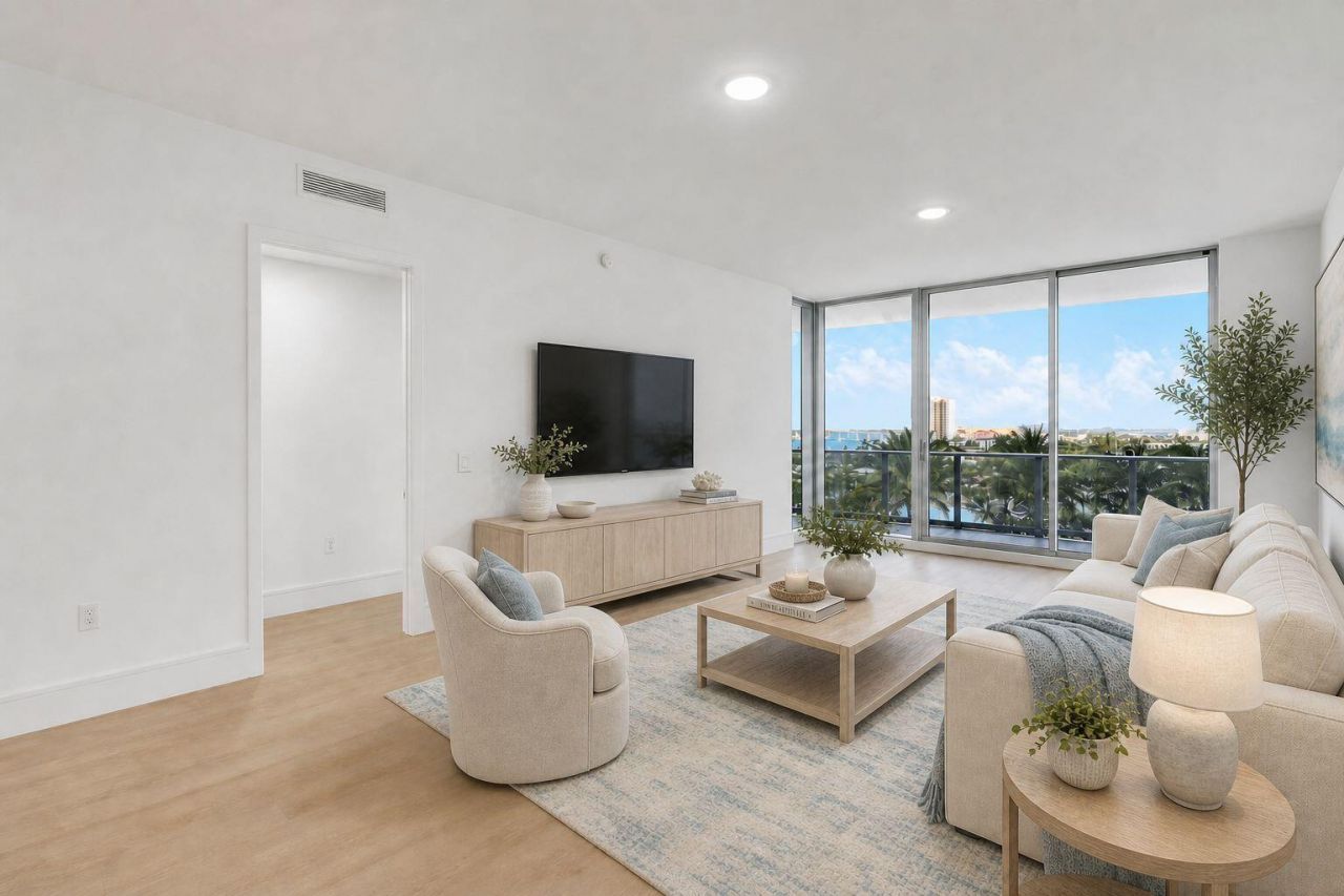 220 Lake Shore Drive, Unit 815, Lake Park, FL 33403 Photo