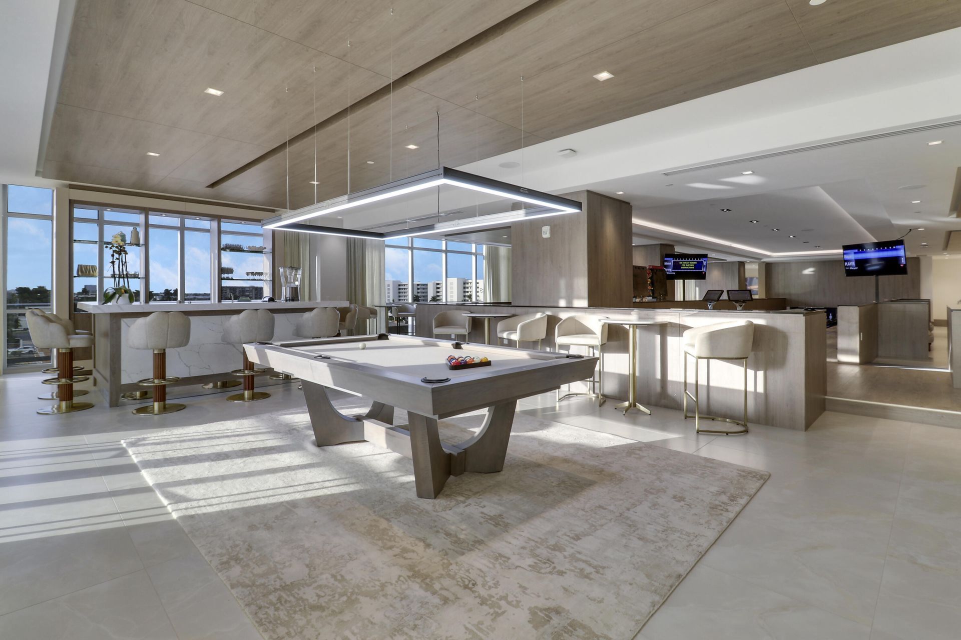 220 Lake Shore Drive, Unit 815, Lake Park, FL 33403 Photo