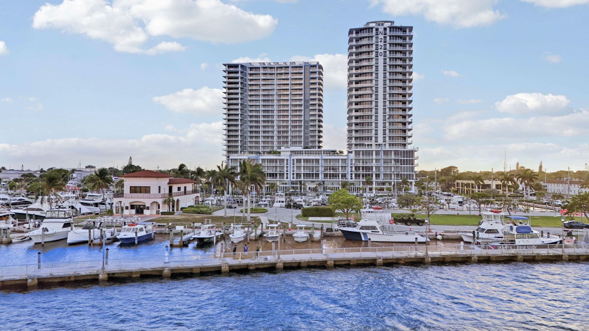 220 Lake Shore Drive, Unit 815, Lake Park, FL 33403 Photo