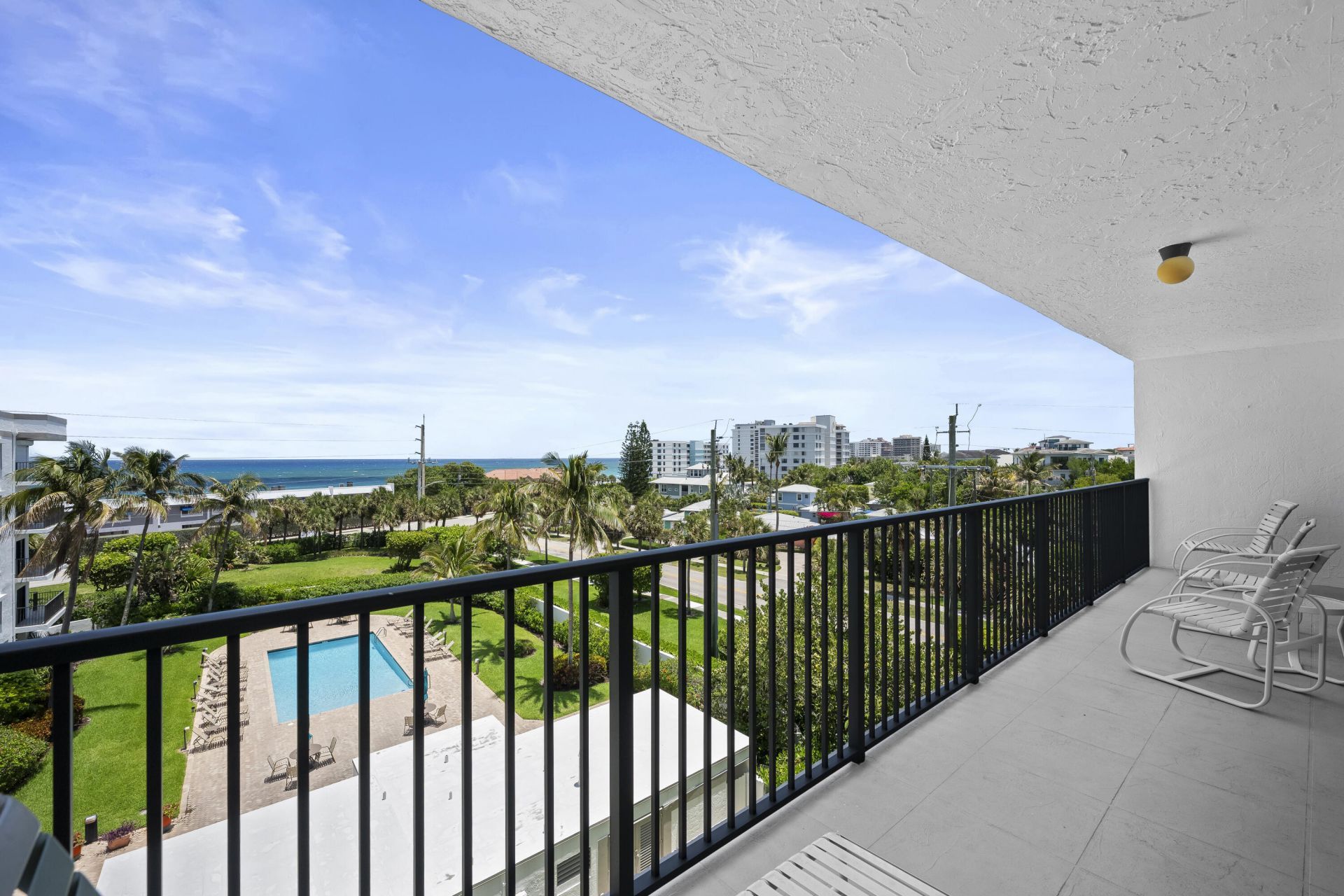 1045 Ocean Drive, Unit 503, Juno Beach, FL 33408 Photo