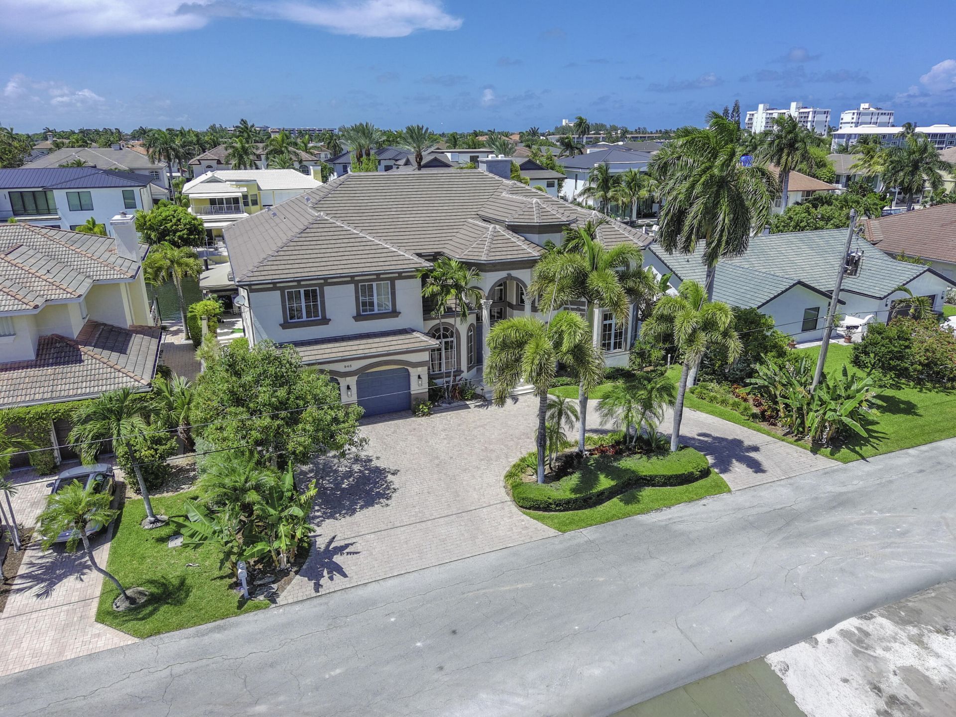 945 Cypress Drive, Delray Beach, FL 33483 Photo