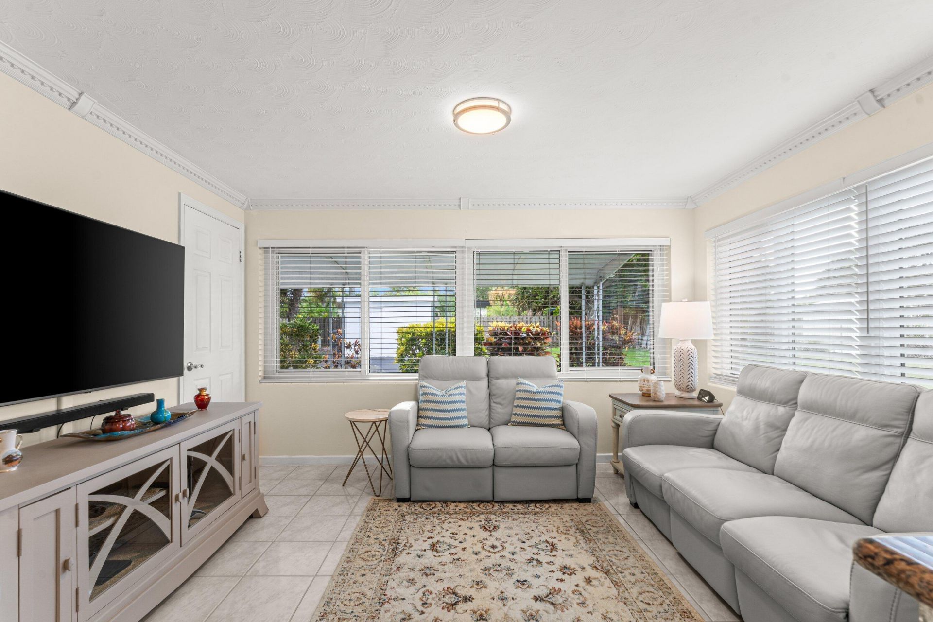 245 Greenbriar Drive, Lake Park, FL 33403 Photo