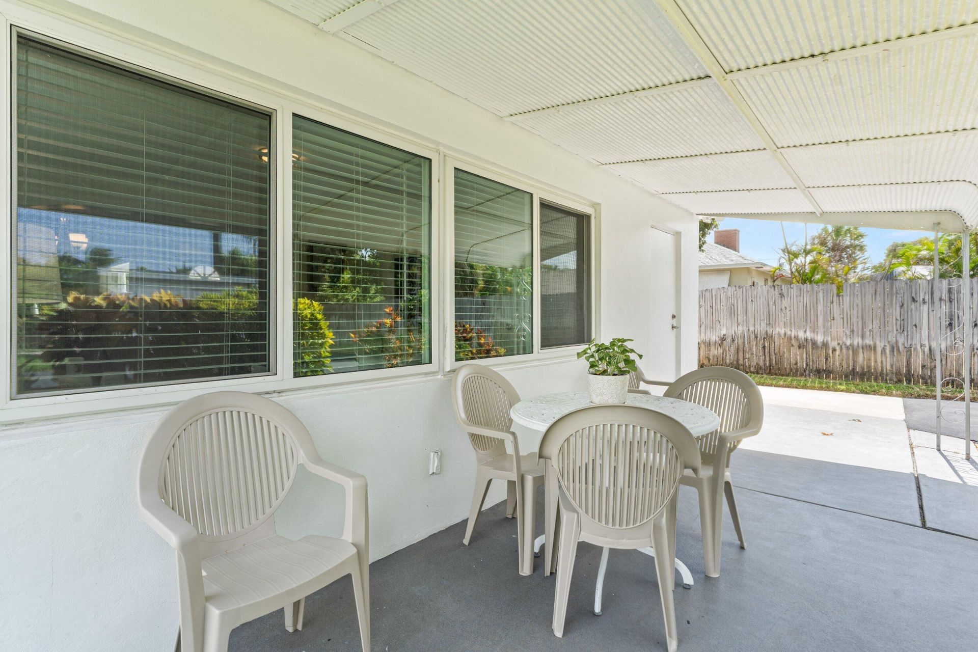 245 Greenbriar Drive, Lake Park, FL 33403 Photo