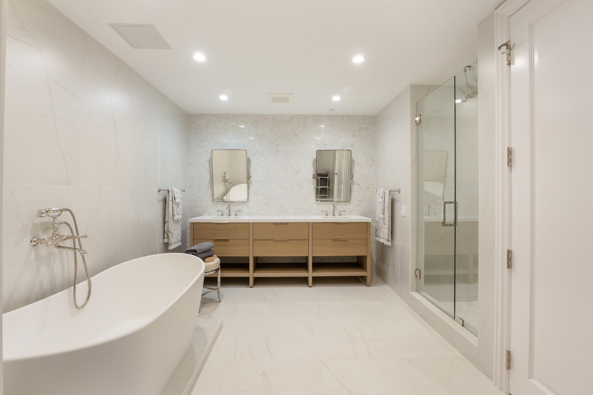 10295 Collins Avenue, Unit 2203, Bal Harbour, FL 33154 Photo