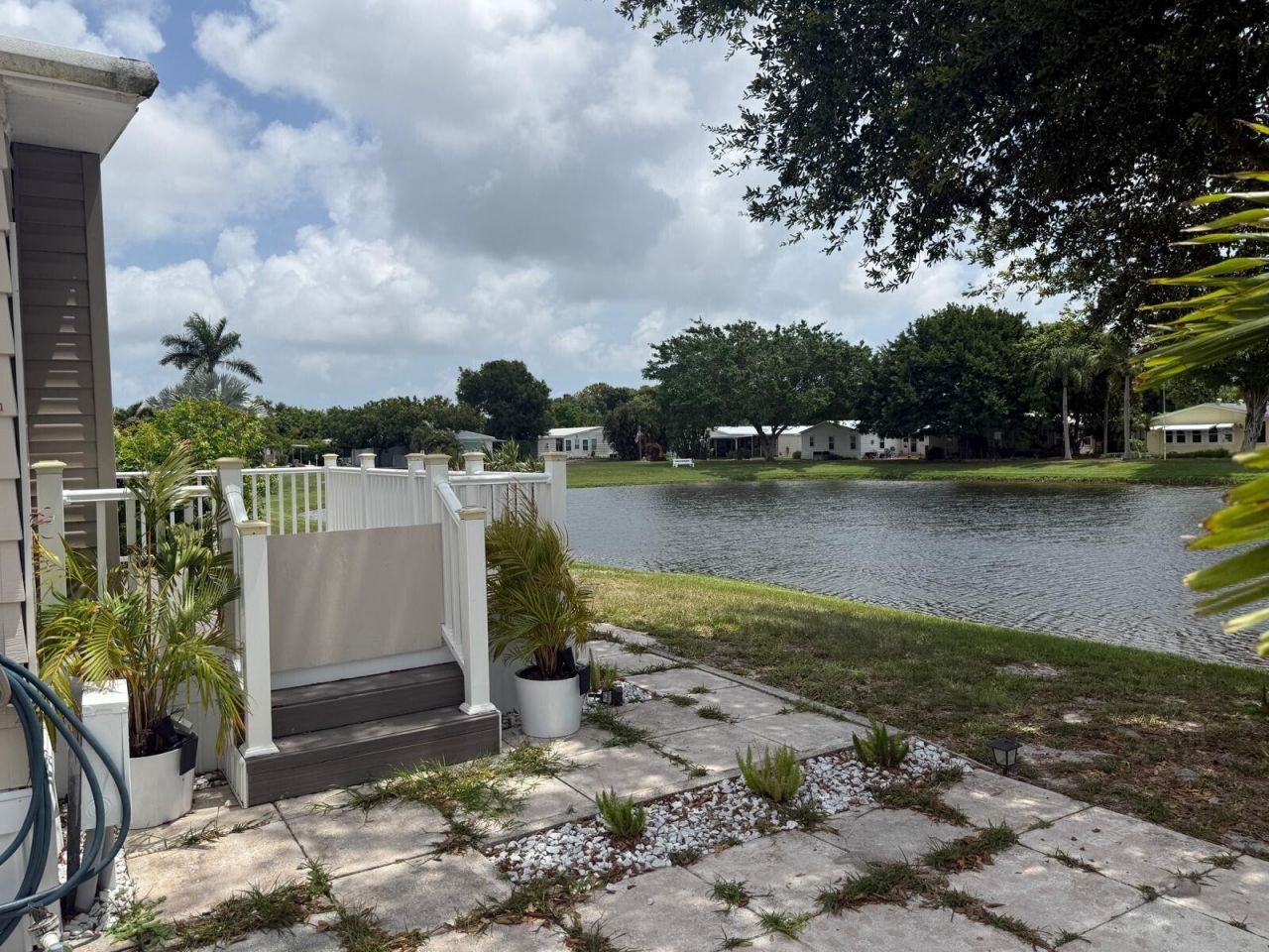 698 Sunny South Avenue, Boynton Beach, FL 33436 Photo