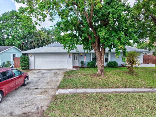 1197 Belmore Terrace, Wellington, FL 33414