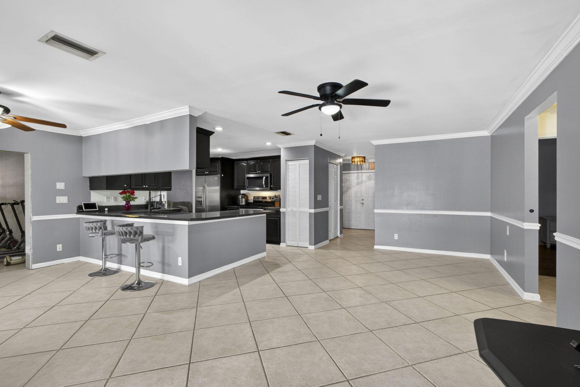 106 Segovia Court, Royal Palm Beach, FL 33411 Photo