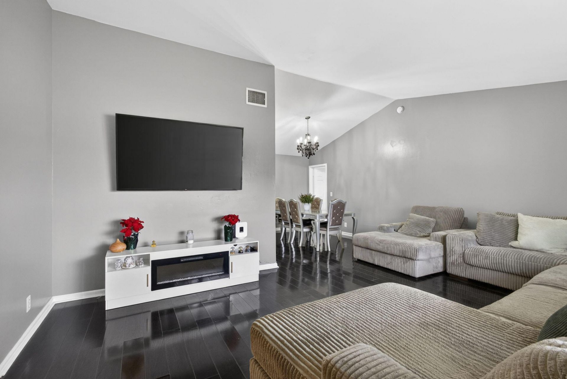 106 Segovia Court, Royal Palm Beach, FL 33411 Photo