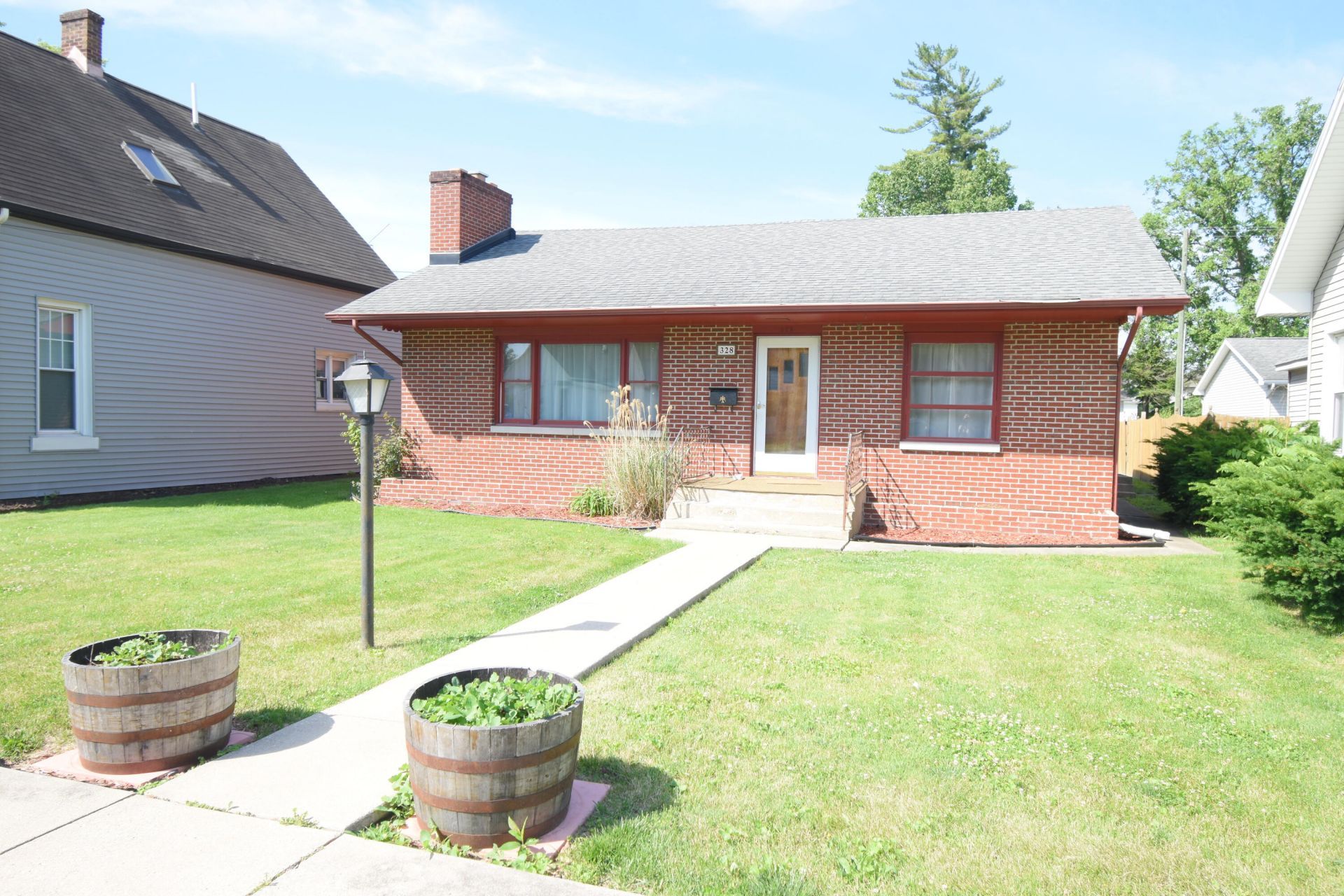 328 S Weston Street, Rensselaer, IN 47978 Main Photo