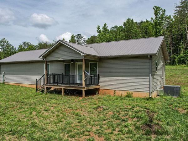 321 Old State Rd, Madisonville, TN 37354