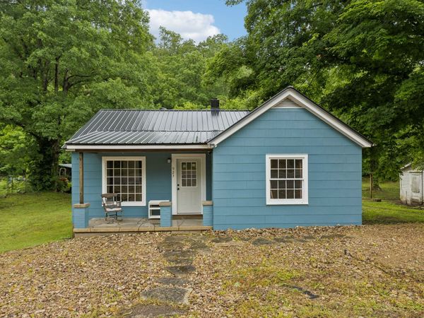 923 Highway 100 W, Centerville, TN 37033