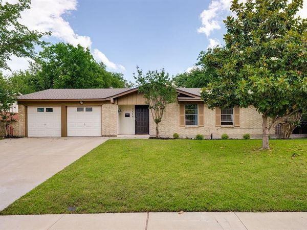 2518 Hightrail Drive, Carrollton, TX 75006