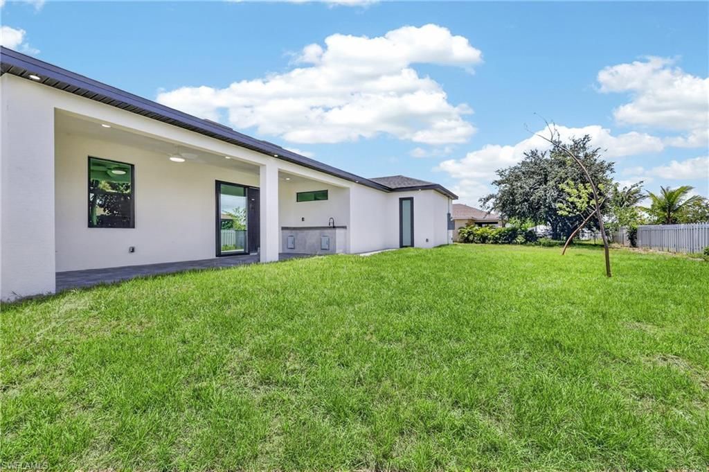 1312 NE 5th Ave, Cape Coral, FL 33909 Photo