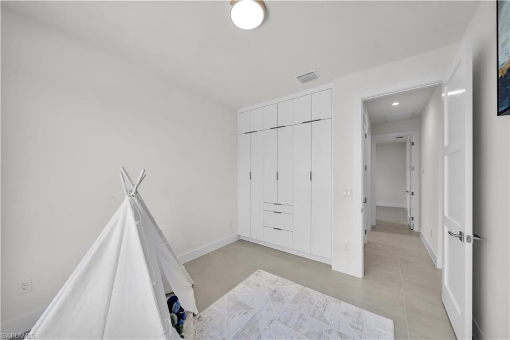 106 NE 11th Ter , Cape Coral, FL 33909 Photo