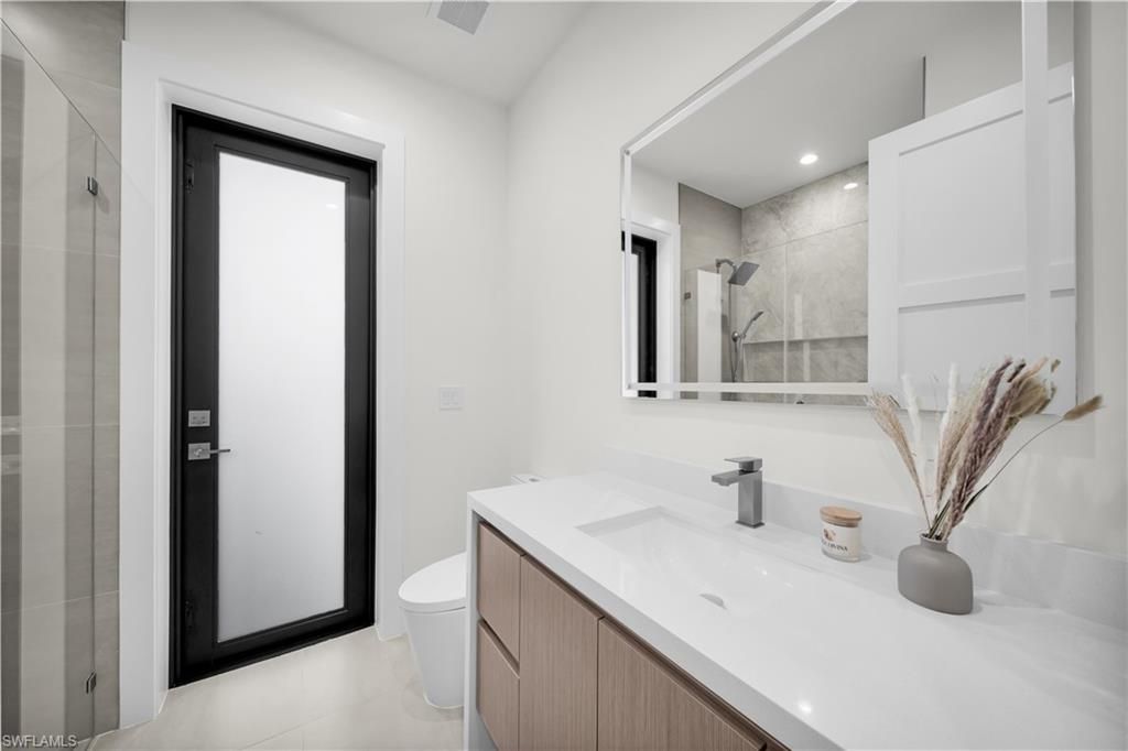 106 NE 11th Ter , Cape Coral, FL 33909 Photo