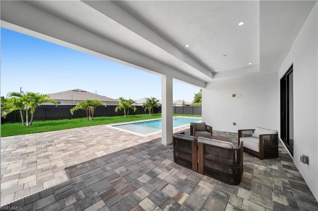 106 NE 11th Ter , Cape Coral, FL 33909 Photo