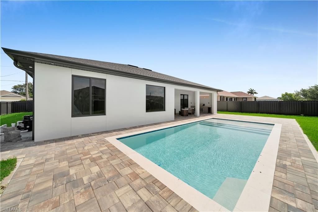 106 NE 11th Ter , Cape Coral, FL 33909 Photo