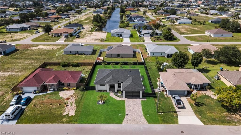106 NE 11th Ter , Cape Coral, FL 33909 Photo