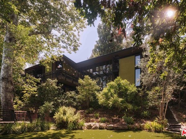 954 Hillside Terrace, Pasadena, CA 91105