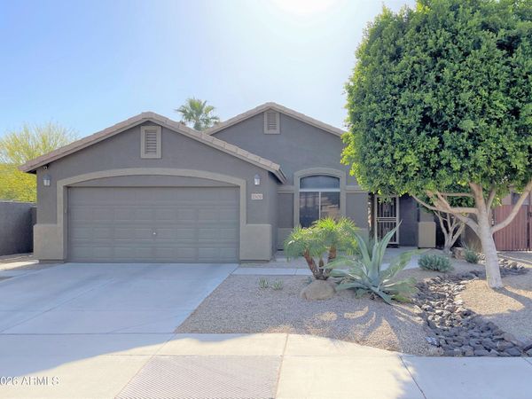 1506 N Sierra Heights, Mesa, AZ 85207