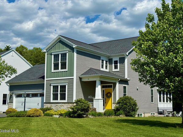 34 Cider Mill Way, Saratoga Springs, NY 12866