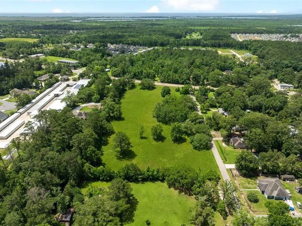 69 HELEN Drive, Madisonville, LA 70447