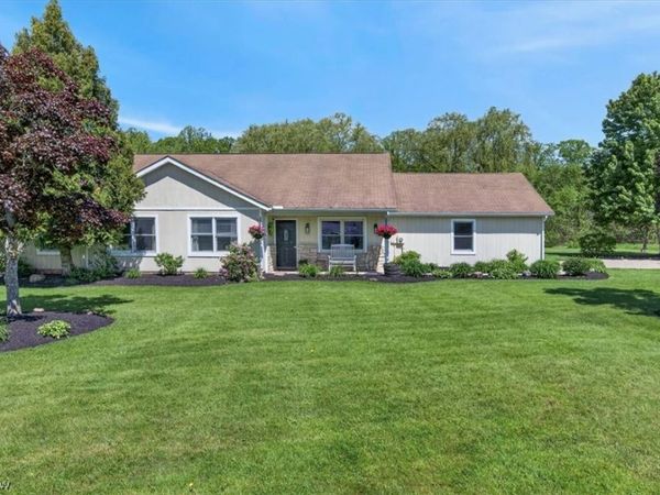 10650 Holi Dale Drive , Chardon, OH 44024