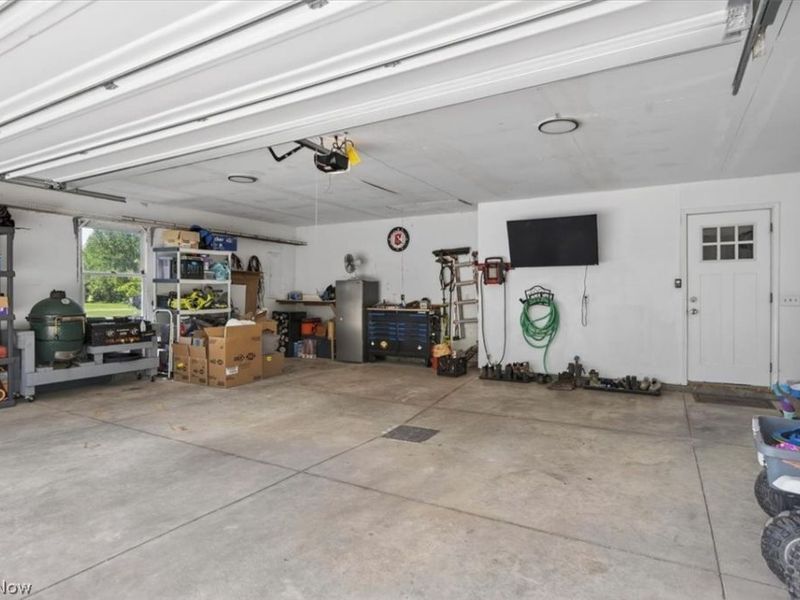 10650 Holi Dale Drive, Chardon, OH 44024 Photo 37