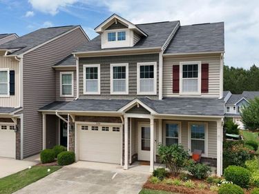 220 Beaconwood Lane, Holly Springs, NC 27540