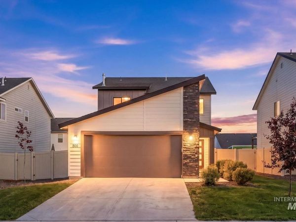100 N Meadowsweet Avenue, Kuna, ID 83634