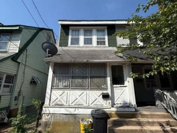 297 S LOGAN AVENUE , TRENTON, NJ 08629