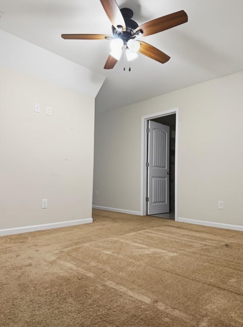 1860 Riverport Dr. Photo 12