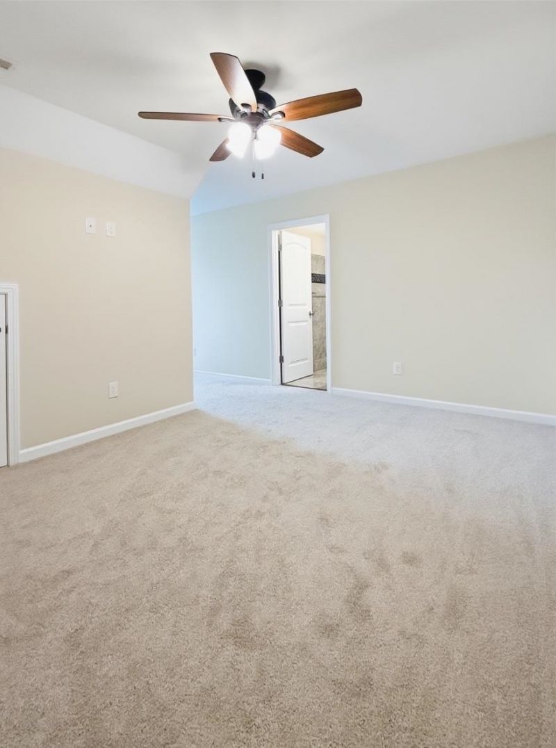 1860 Riverport Dr. Photo 13