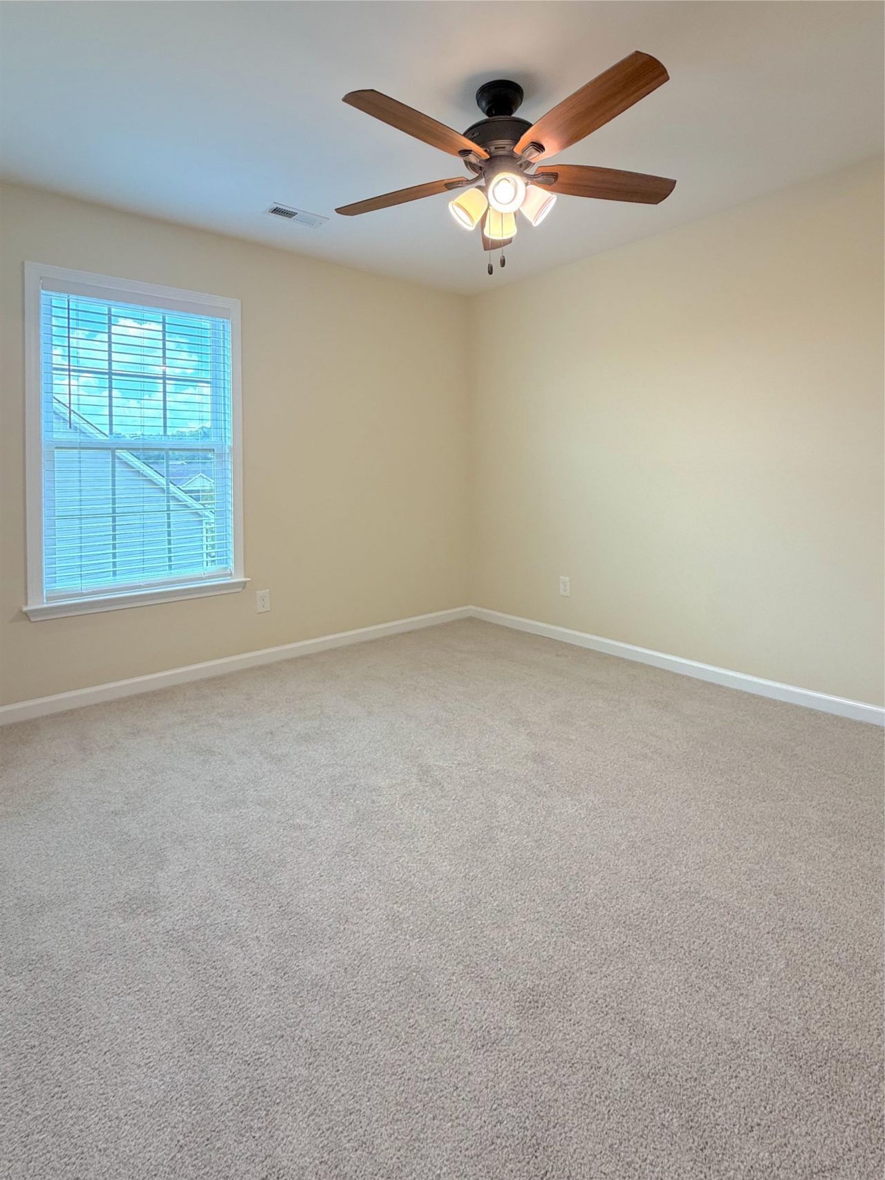 1860 Riverport Dr. Photo 16