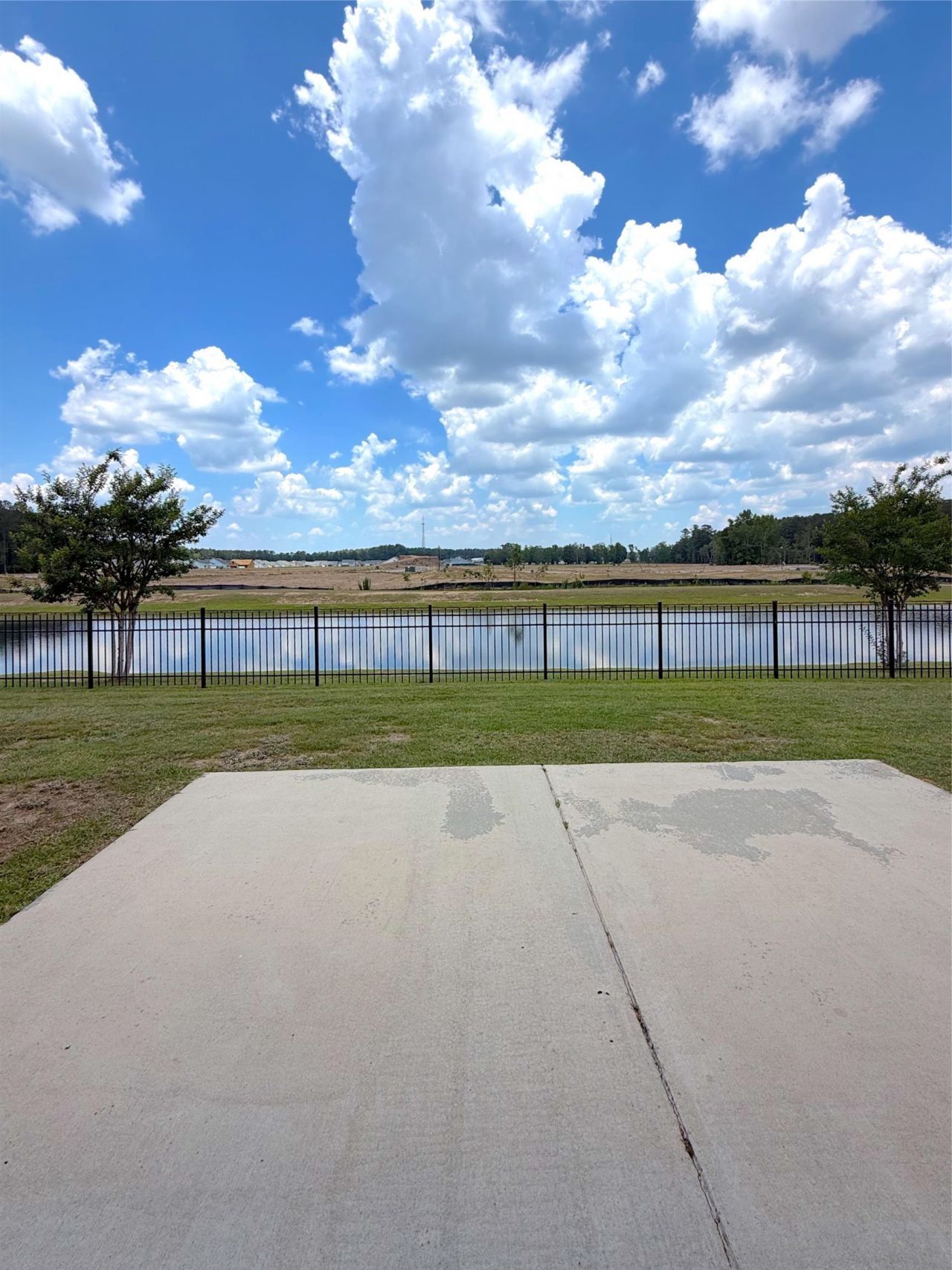 1860 Riverport Dr. Photo 19