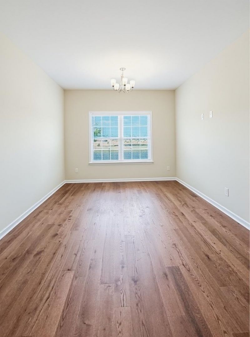 1860 Riverport Dr. Photo 4