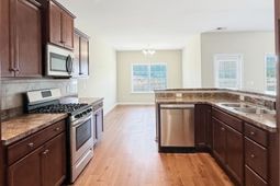 1860 Riverport Dr. photo 4