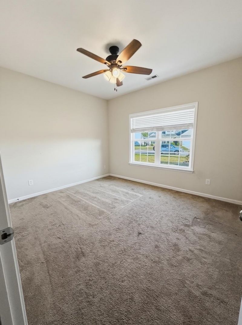 1860 Riverport Dr. Photo 9