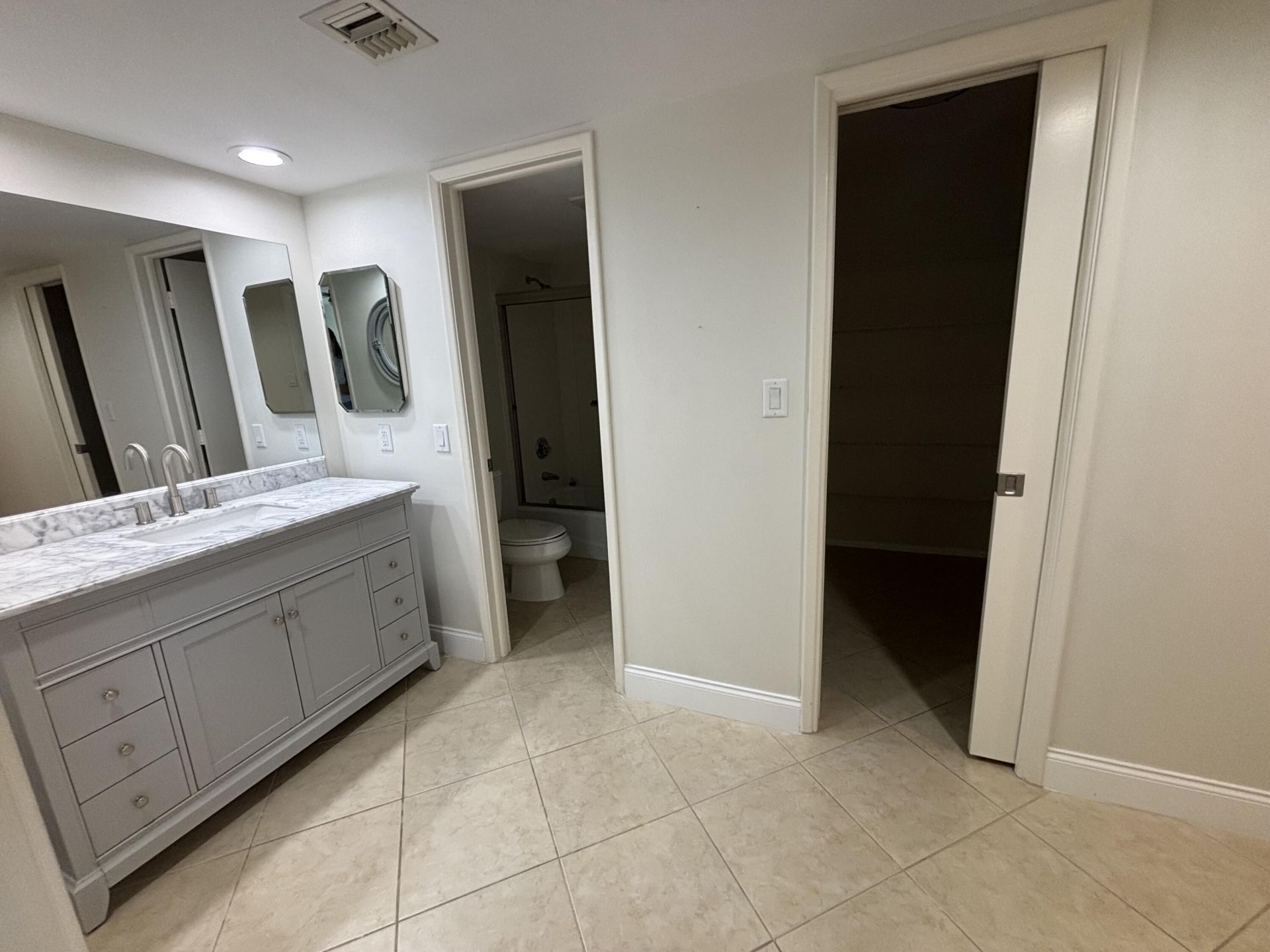 555 Oaks Lane, Unit 309, Pompano Beach, FL 33069 Photo