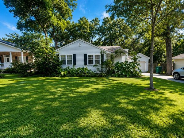 12 Plew Avenue, Shalimar, FL 32579