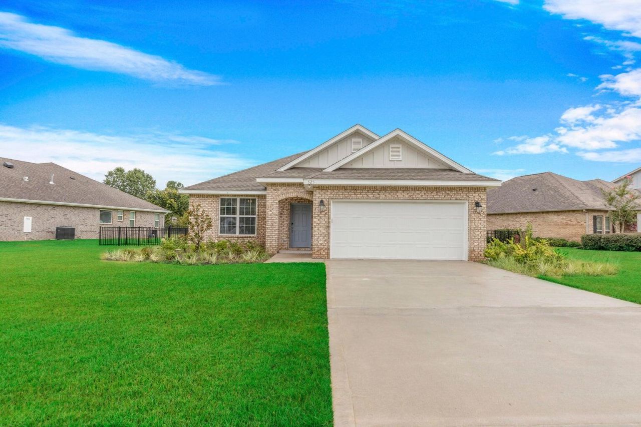 525 Windchime Way, Freeport, FL 32439 Main Photo