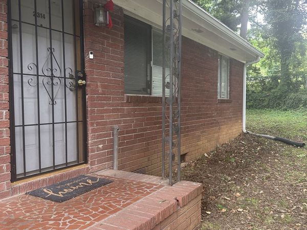 2312 Dauphine Street, East Point, GA 30344