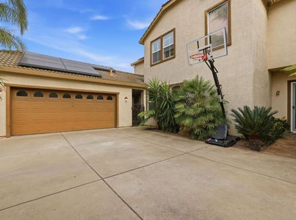 10413 Danichris Way, Elk Grove, CA 95757 Photo