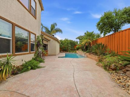 10413 Danichris Way, Elk Grove, CA 95757 Photo