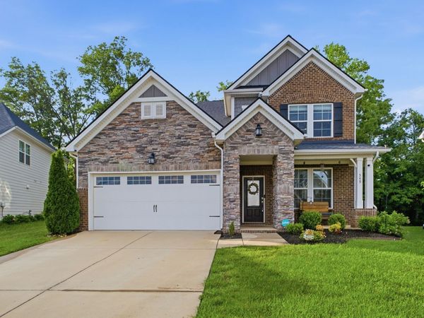 549 Montrose Dr , Mount Juliet, TN 37122